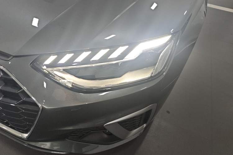 Used Audi A4L 2023 40 TFSI Fashion Dynamic Model Left Front Headlight