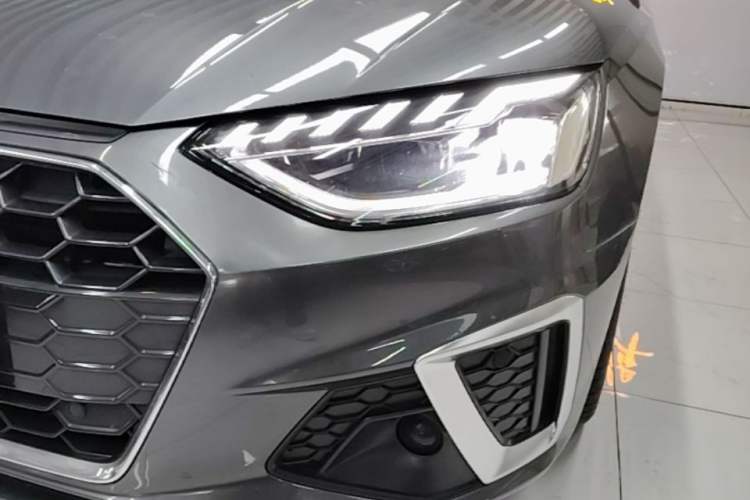 Used Audi A4L 2023 40 TFSI Fashion Dynamic Model Left Front Headlight