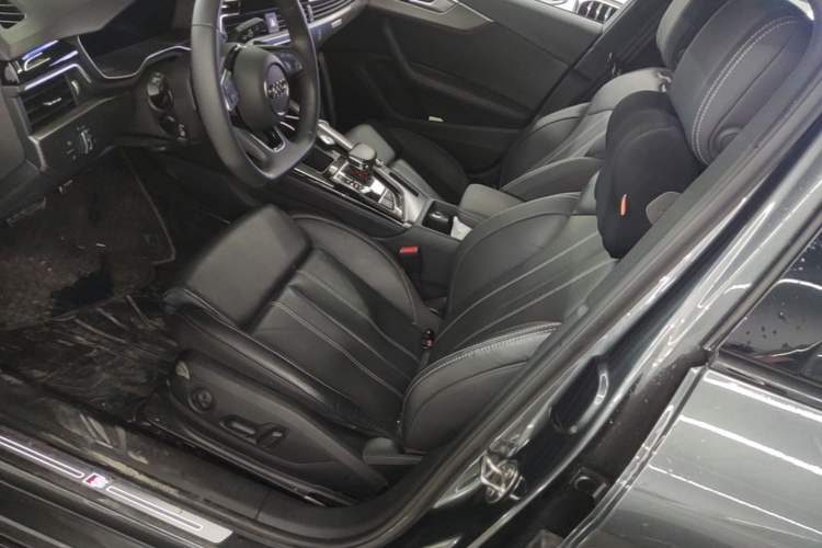 Used Audi A4L 2023 40 TFSI quattro Luxury Dynamic Edition Left Front Seat