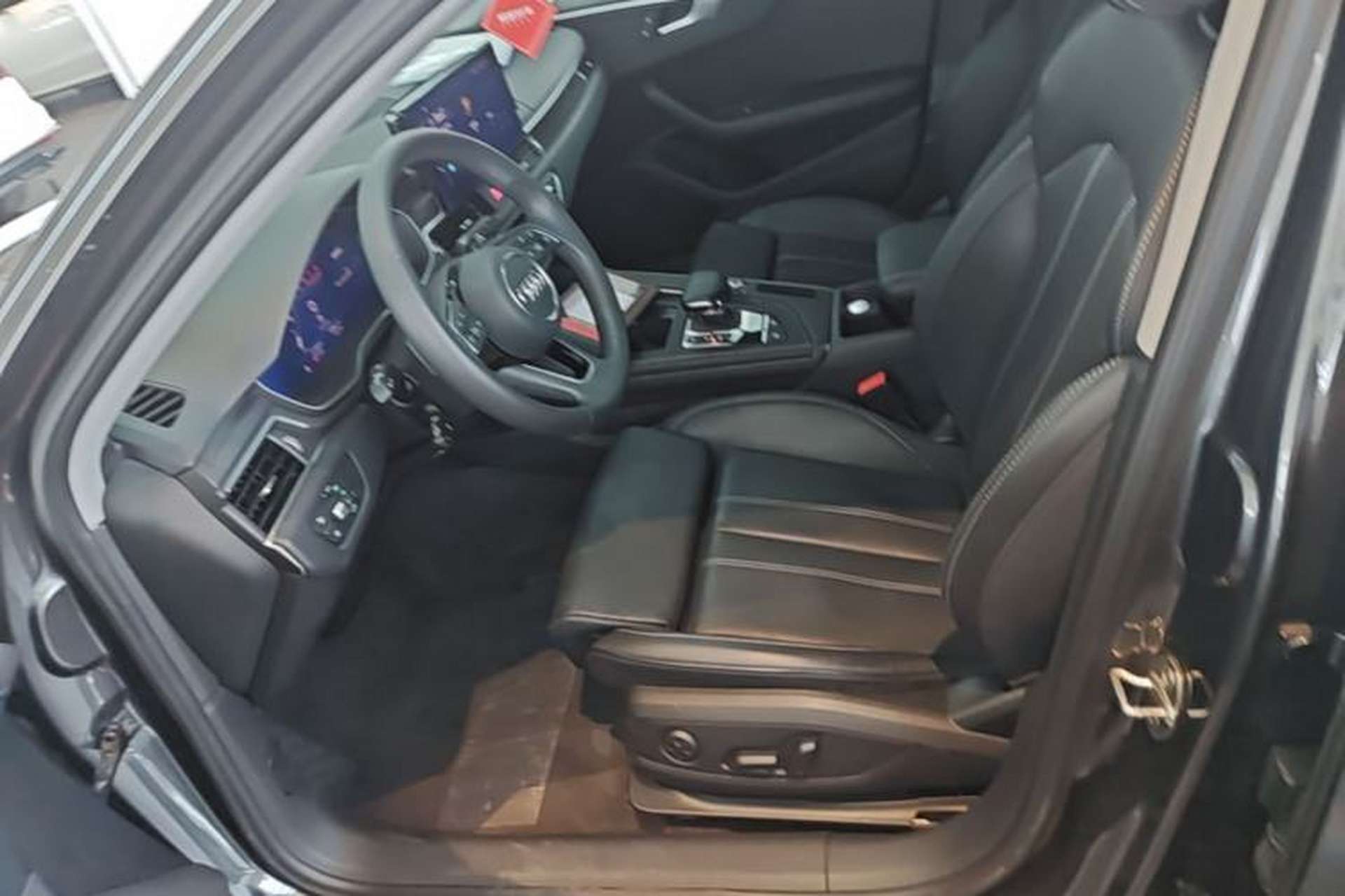 Used Audi A4L 2023 40 TFSI Fashion Dynamic Model Left Front Seat