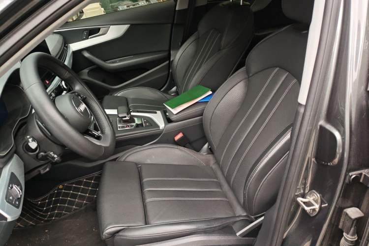 Used Audi A4L 2023 40 TFSI Fashion Dynamic Model Left Front Seat