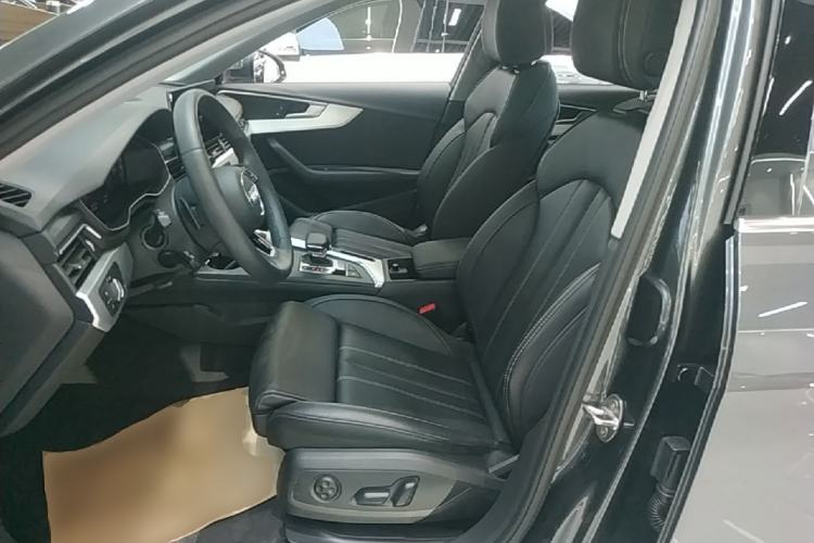 Used Audi A4L 2023 40 TFSI Fashion Dynamic Model Left Front Seat