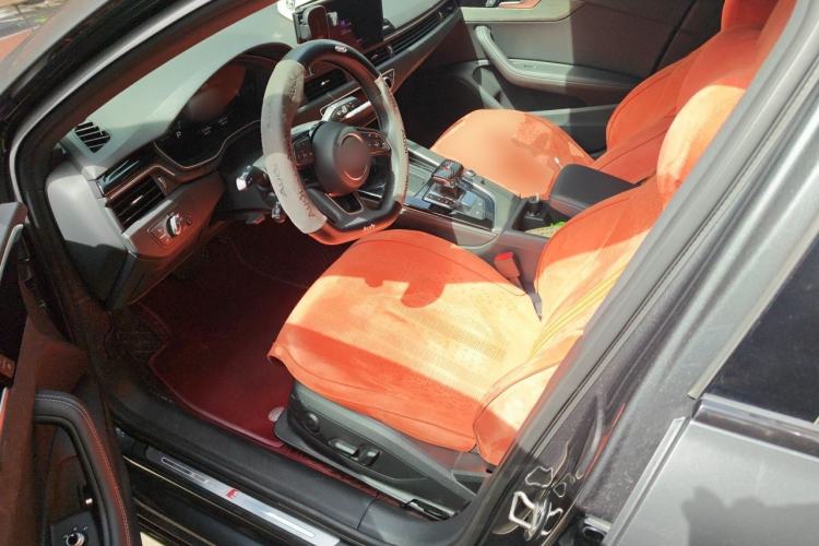 Used Audi A4L 2023 40 TFSI Luxury Dynamic Model Left Front Seat
