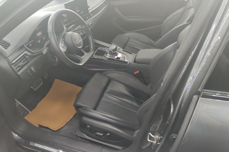 Used Audi A4L 2023 40 TFSI Luxury Dynamic Model Left Front Seat
