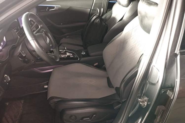 Used Audi A4L 2023 40 TFSI Luxury Dynamic Model Left Front Seat