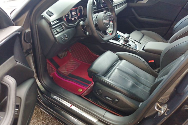 Used Audi A4L 2023 40 TFSI Luxury Dynamic Model Left Front Seat