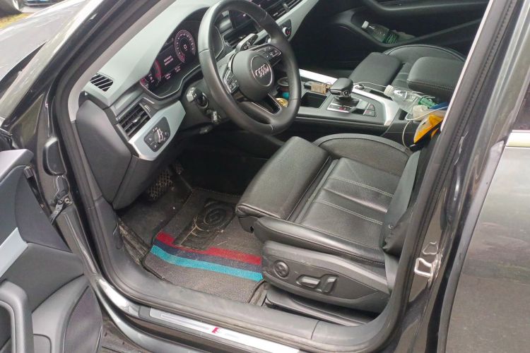 Used Audi A4L 2023 40 TFSI Fashion Dynamic Model Left Front Seat
