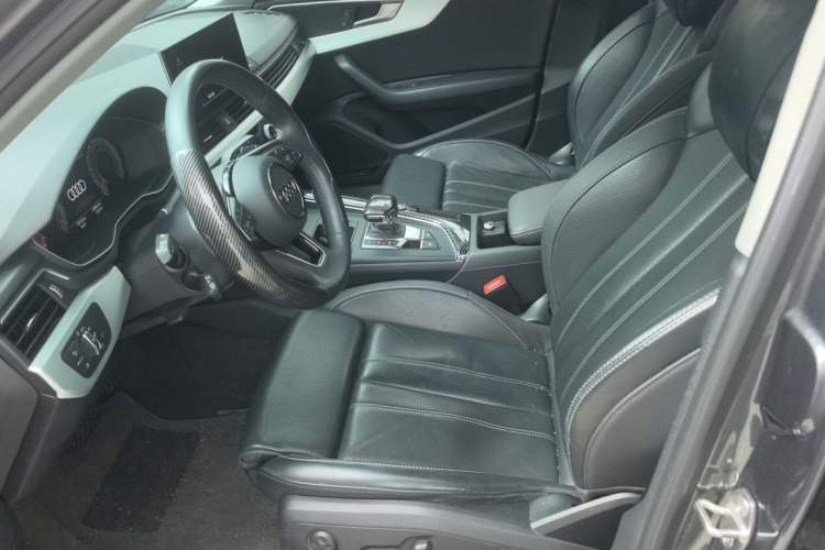 Used Audi A4L 2023 40 TFSI Fashion Dynamic Model Left Front Seat