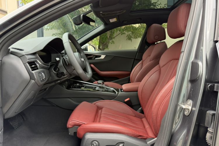 Used Audi A4L 2023 40 TFSI Luxury Dynamic Model Left Front Seat