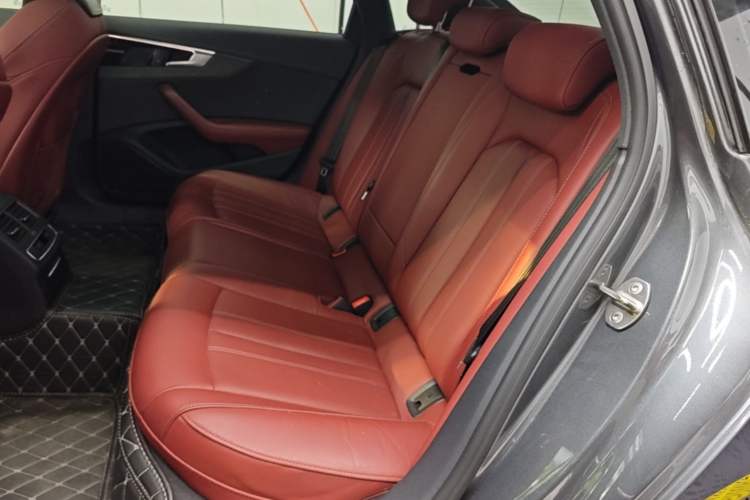 Used Audi A4L 2023 40 TFSI Luxury Dynamic Model Left Rear Seat
