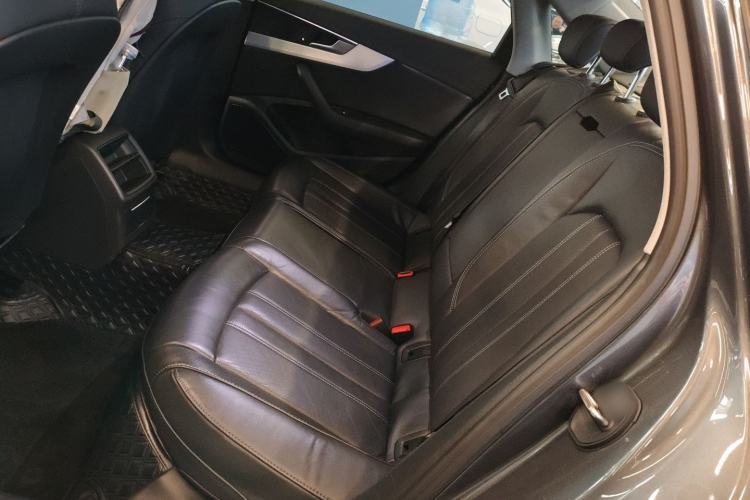 Used Audi A4L 2023 40 TFSI Fashion Dynamic Model Left Rear Seat
