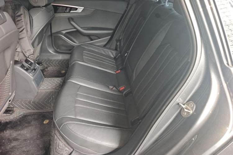 Used Audi A4L 2023 40 TFSI Luxury Dynamic Model Left Rear Seat
