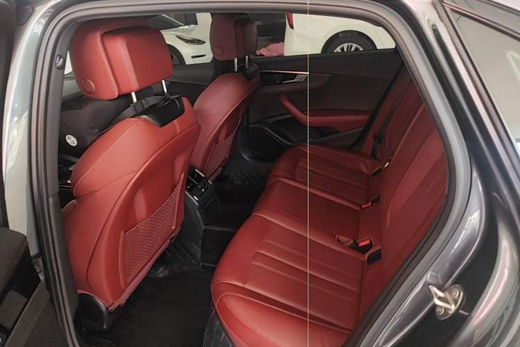 Used Audi A4L 2023 40 TFSI Luxury Dynamic Model Left Rear Seat