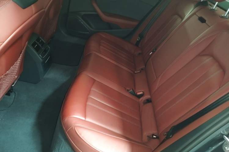 Used Audi A4L 2023 40 TFSI Luxury Dynamic Model Left Rear Seat