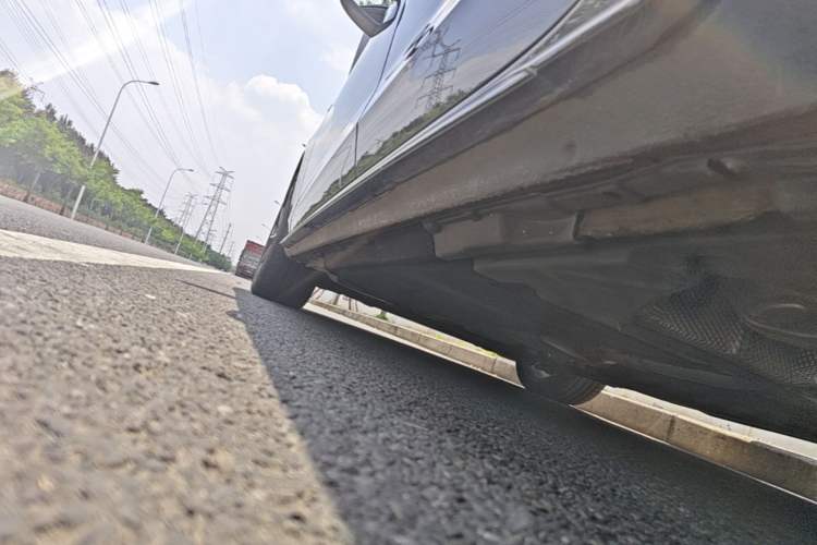 Used Audi A4L 2023 40 TFSI Luxury Dynamic Model Left Side Sill