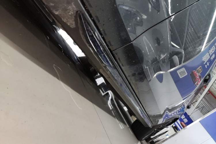 Used Audi A4L 2023 40 TFSI quattro Luxury Dynamic Edition Left Side Sill