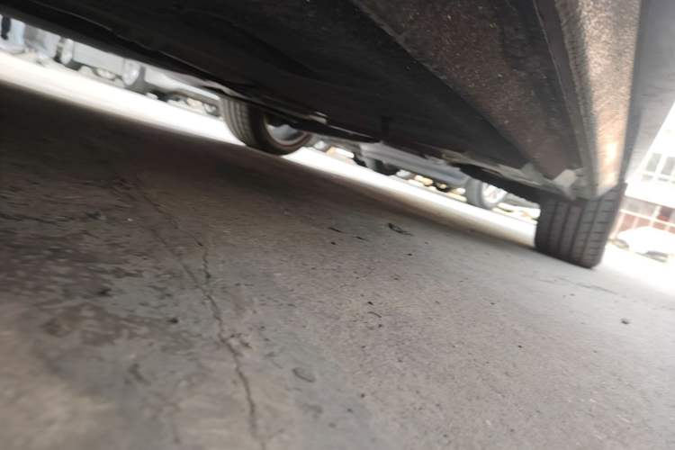 Used Audi A4L 2023 40 TFSI Luxury Dynamic Model Left Side Sill