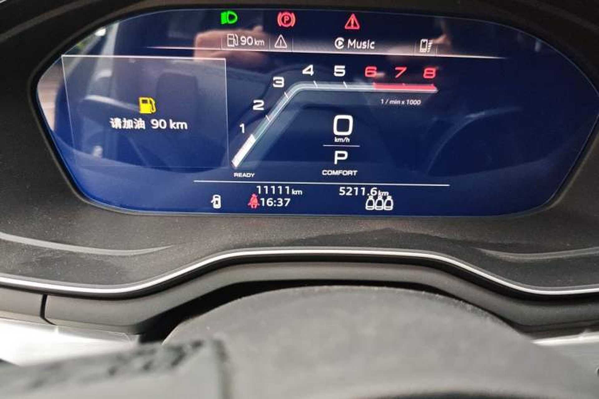 Used Audi A4L 2023 40 TFSI Fashion Dynamic Model Odometer Close Up