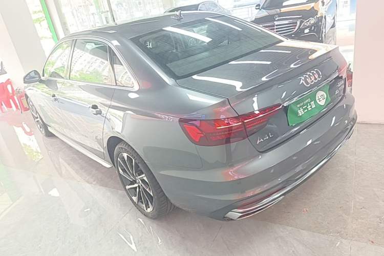 Used Audi A4L 2023 40 TFSI Fashionable and Elegant Version Rear Left 45 Deg
