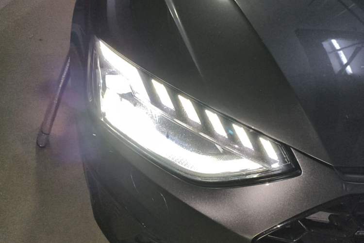 Used Audi A4L 2023 45 TFSI quattro Prestige Dynamic Edition Right Front Headlight