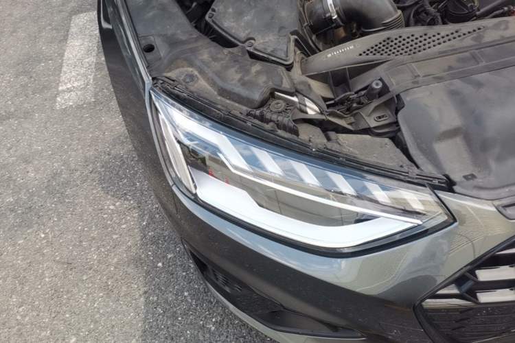 Used Audi A4L 2023 40 TFSI Luxury Dynamic Model Right Front Headlight