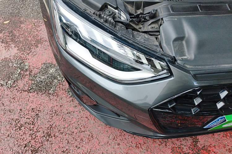 Used Audi A4L 2023 40 TFSI Luxury Dynamic Model Right Front Headlight