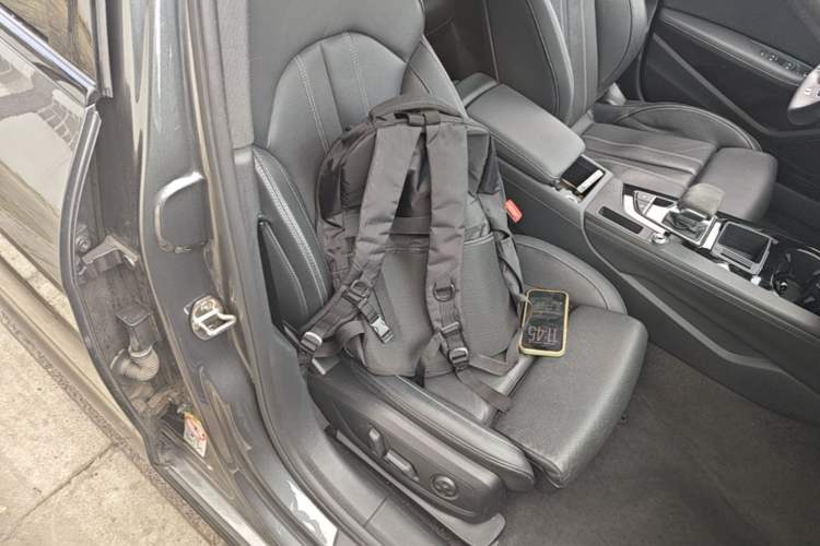 Used Audi A4L 2023 40 TFSI Luxury Dynamic Model Right Front Seat