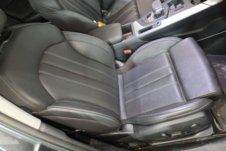 Used Audi A4L 2023 40 TFSI Fashion Dynamic Model Right Front Seat