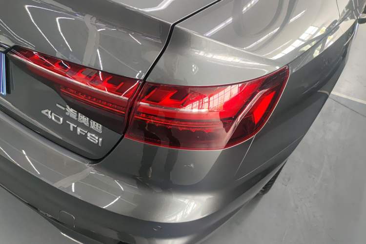 Used Audi A4L 2023 40 TFSI Luxury Dynamic Model Right Rear Taillight