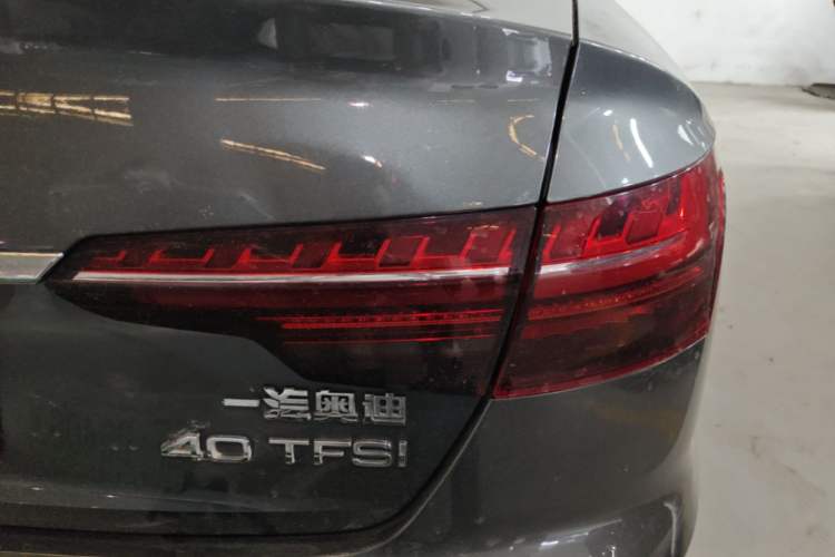 Used Audi A4L 2023 40 TFSI Fashion Dynamic Model Right Rear Taillight
