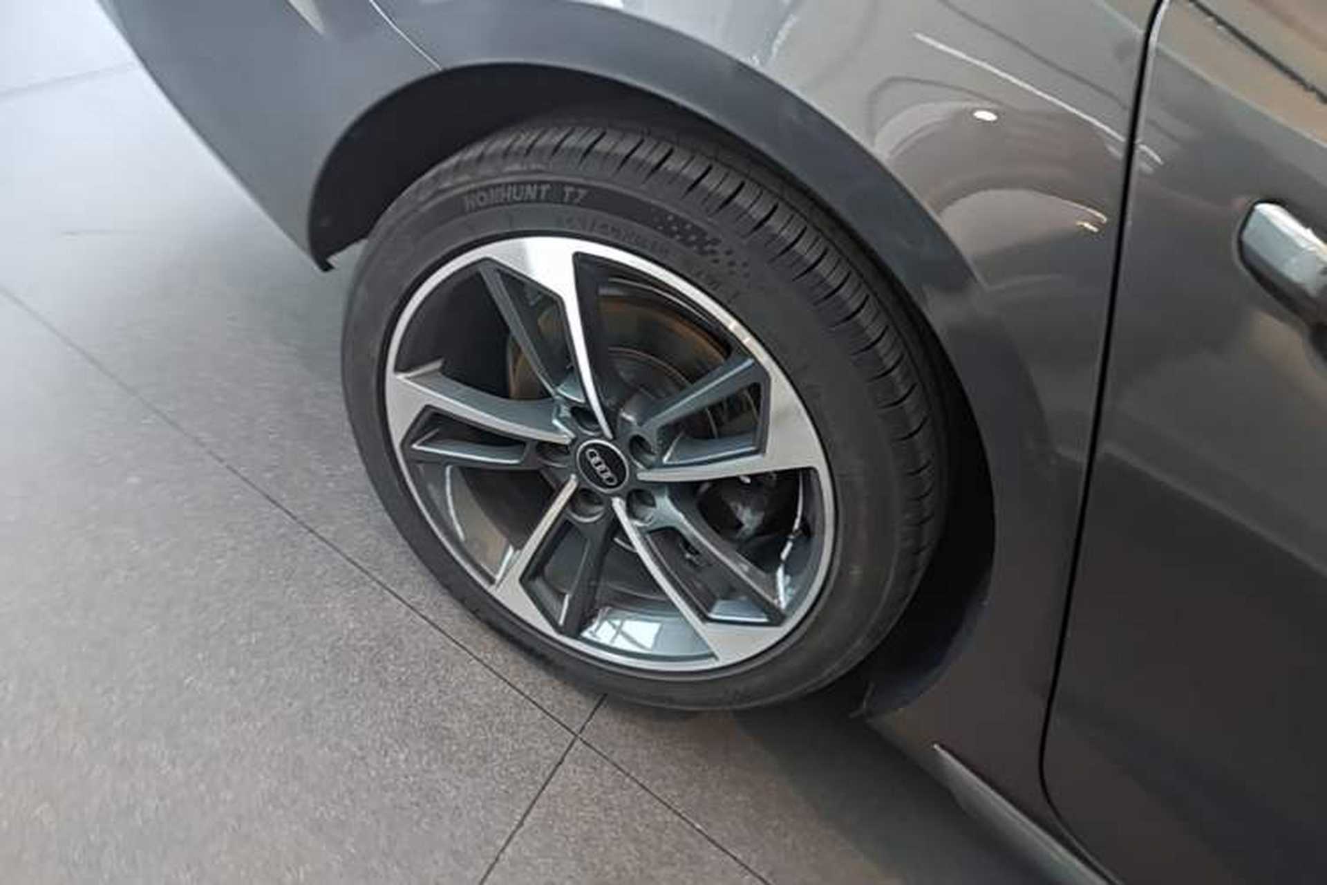 Used Audi A4L 2023 40 TFSI Fashion Dynamic Model Right Rear Wheel Hub