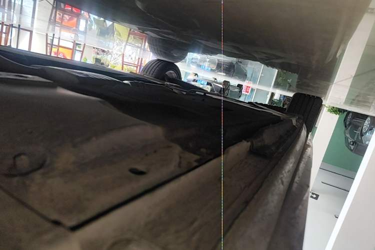 Used Audi A4L 2023 40 TFSI Luxury Dynamic Model Right Side Sill