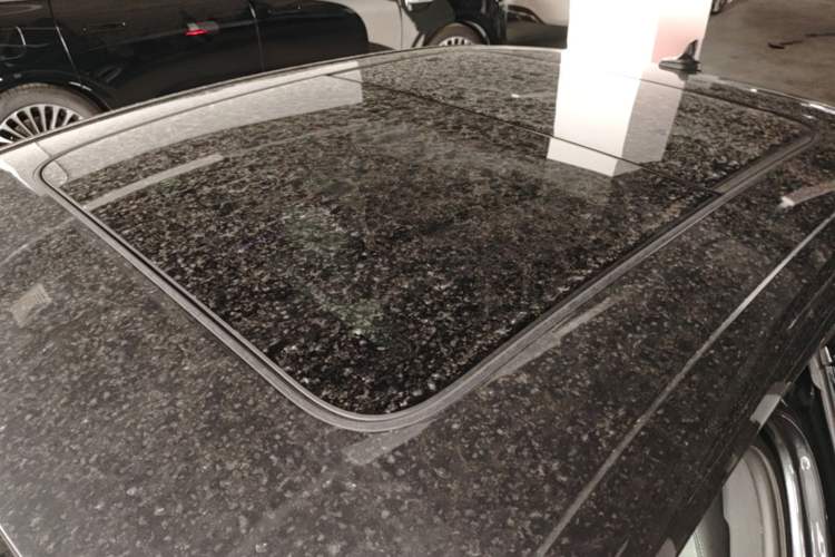 Used Audi A4L 2023 40 TFSI Luxury Dynamic Model Roof