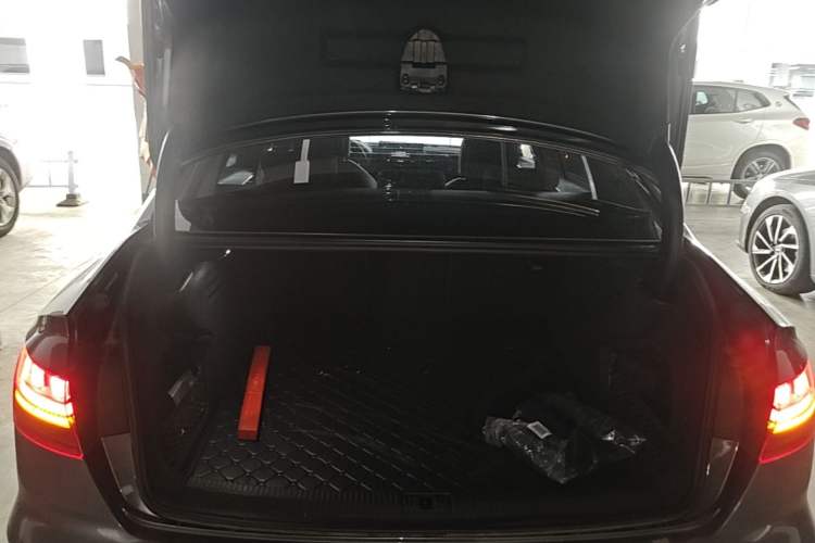 Used Audi A4L 2023 40 TFSI Luxury Dynamic Model Trunk