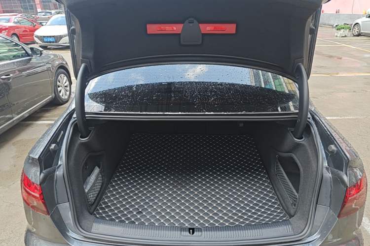 Used Audi A4L 2023 40 TFSI Luxury Dynamic Model Trunk