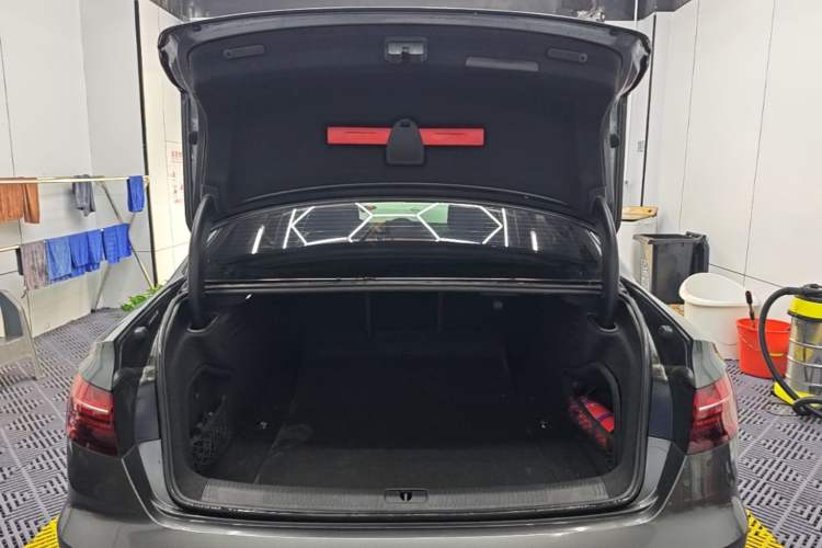 Used Audi A4L 2023 40 TFSI Luxury Dynamic Model Trunk