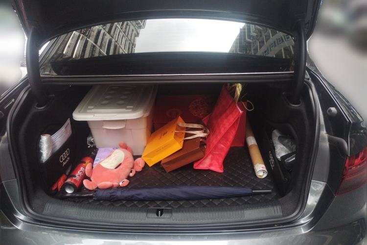 Used Audi A4L 2023 40 TFSI Fashionable and Elegant Version Trunk