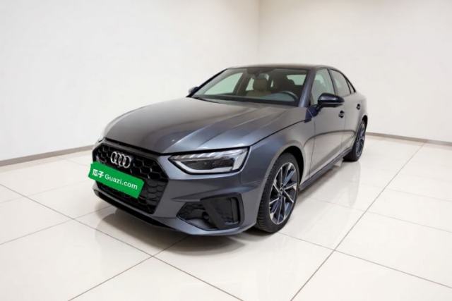 Audi A4L 2023 40 TFSI Luxury Dynamic Model с пробегом