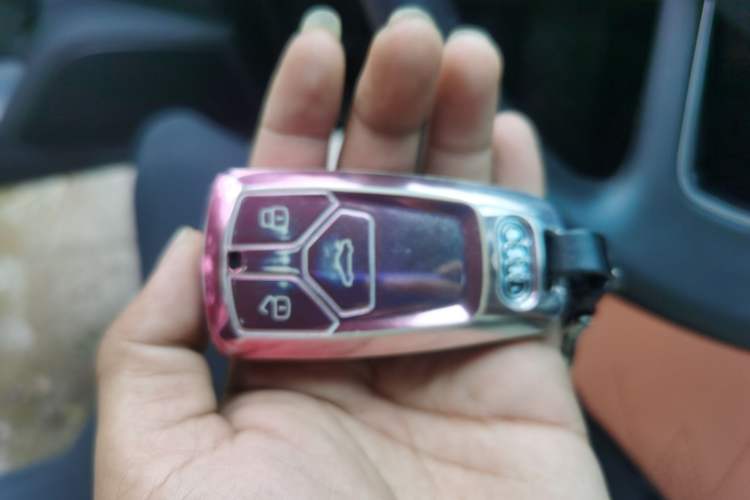Used Audi A4L 2023 40 TFSI Fashion Dynamic Model Vehicle Key
