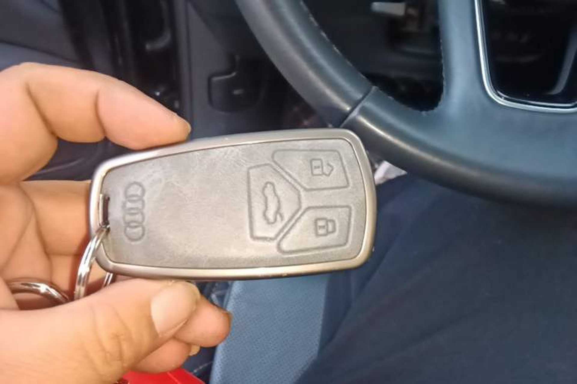 Used Audi A4L 2023 40 TFSI Fashion Dynamic Model Vehicle Key