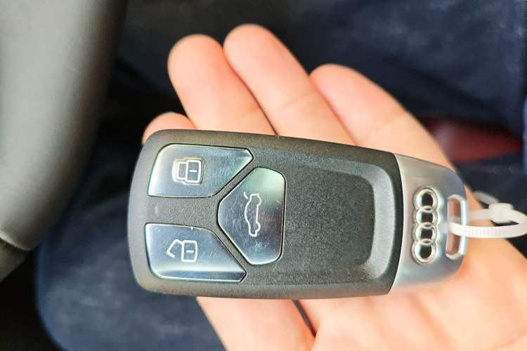 Used Audi A4L 2023 40 TFSI Fashion Dynamic Model Vehicle Key