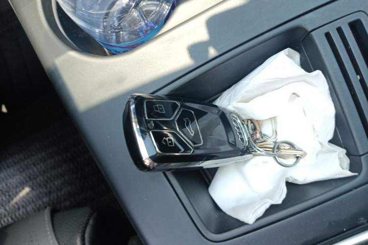 Used Audi A4L 2023 40 TFSI Fashion Dynamic Model Vehicle Key