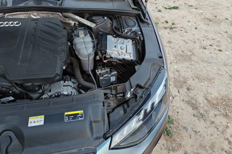 Used Audi A4L 2023 45 TFSI quattro Prestige Dynamic Edition Engine Bay Left