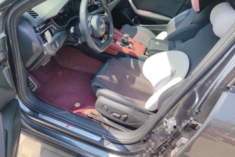 Used Audi A4L 2023 40 TFSI Luxury Dynamic Model Driver Seat