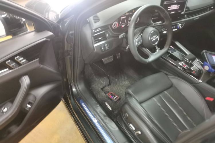 Used Audi A4L 2023 40 TFSI quattro Luxury Dynamic Edition Driver Seat