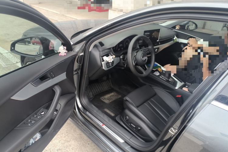 Used Audi A4L 2023 40 TFSI Fashion Dynamic Model Driver Seat