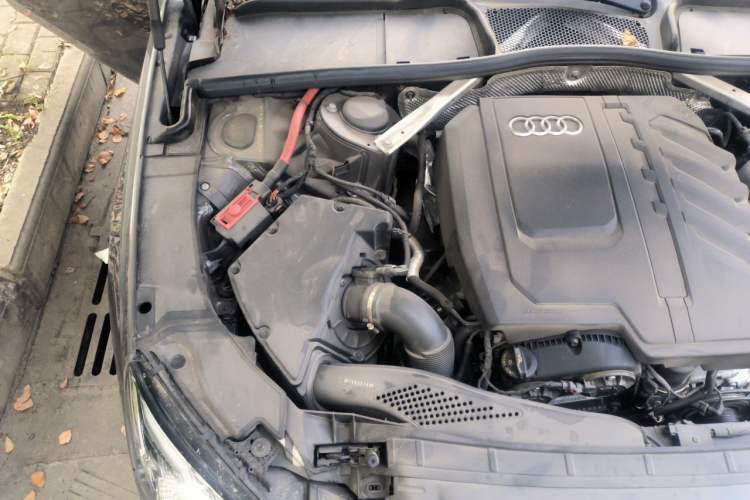 Used Audi A4L 2023 40 TFSI Bang & Olufsen Starry Night Edition Engine Bay Right