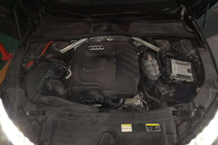 Used Audi A4L 2023 40 TFSI Luxury Dynamic Model Engine Bay