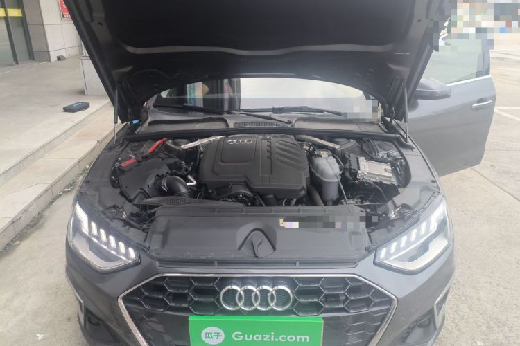 Used Audi A4L 2023 40 TFSI Fashion Dynamic Model Engine Bay