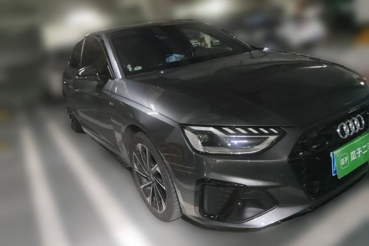 Used Audi A4L 2023 40 TFSI Luxury Dynamic Model Front Right 45 Deg